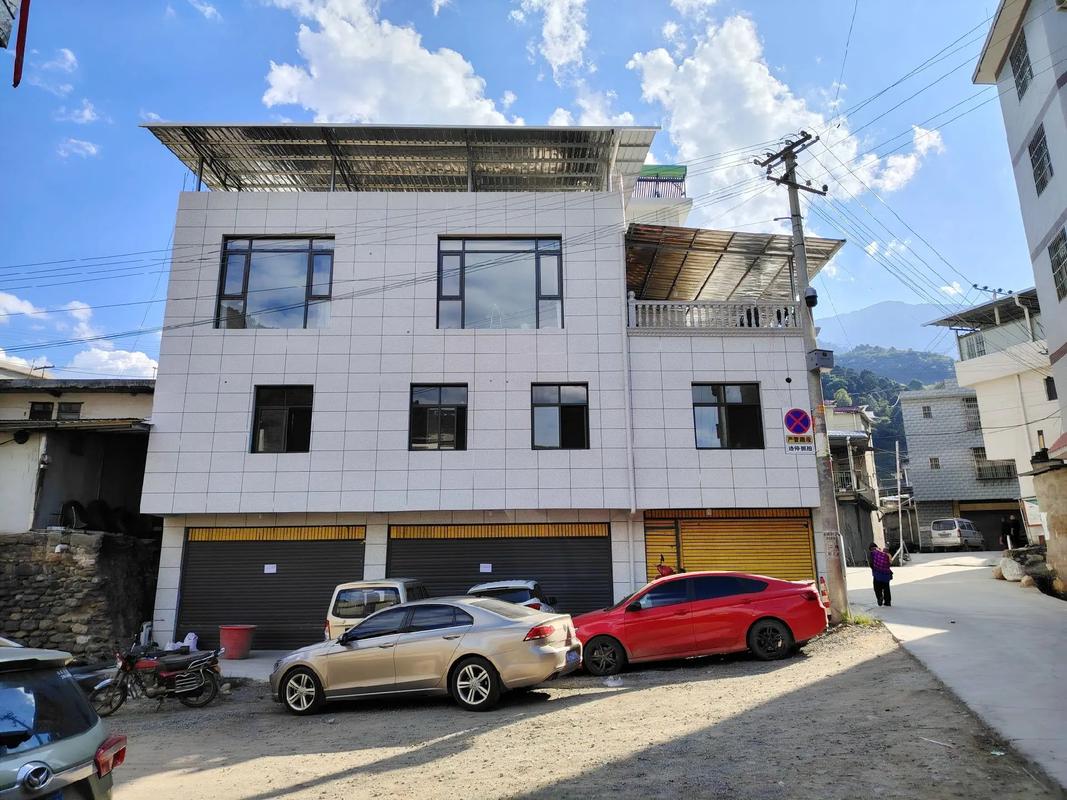 水包砂仿石漆 #别墅外墙装饰 ,外墙喷砂效果图,室内外装修