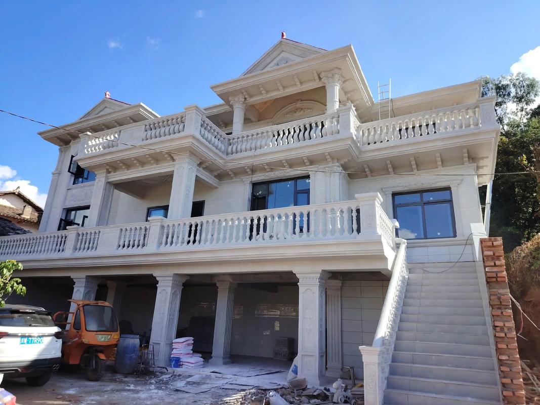 水包砂仿石漆 打造别墅外墙与室内外的优雅装饰